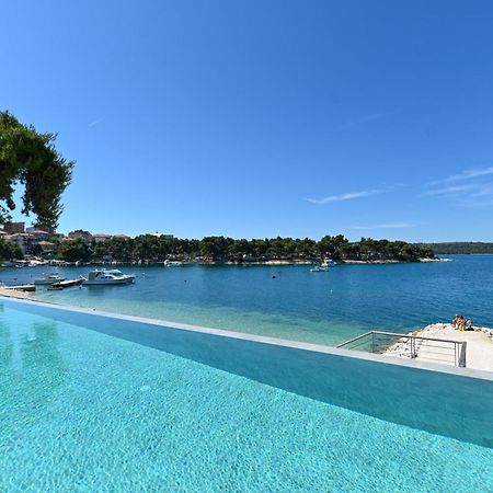 Livingstone Beach House Traù Esterno foto