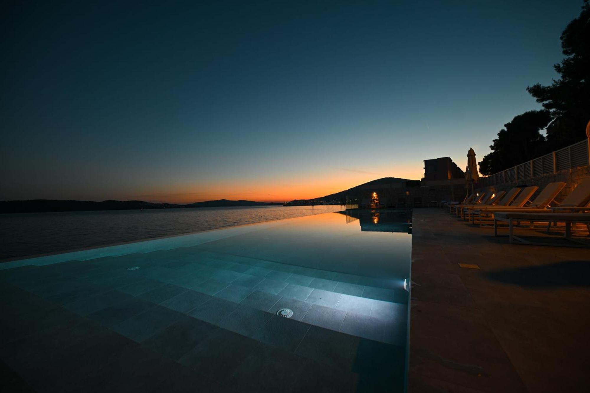 Livingstone Beach House Traù Esterno foto